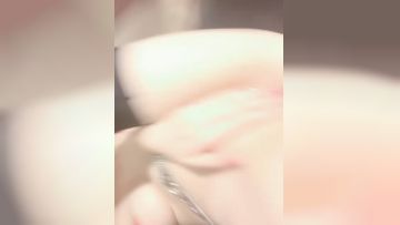《极品反差网红泄密》绝美中的绝美！女神【NeiNei】缺钱限时回归~大波翘臀极粉一线天美鲍紫薇~垂涎欲滴（new）_ (6)