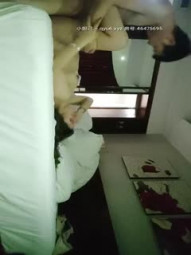 【红灯区我的最爱】今晚约情人，良家妇女，水多，屁股大，身材好，干得她鬼哭狼嚎高潮一波接一波