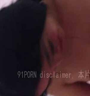 超漂亮的19岁平面模特美女做爱不让拍被男友后入狂草...